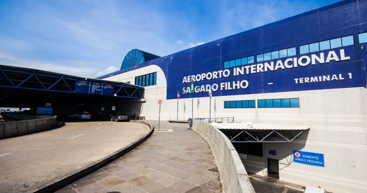 Seu guia essencial do Aeroporto de Porto Alegre: dicas de check-in, serviços, transporte e muito mais para uma experiência de viagem tranquila e eficiente.